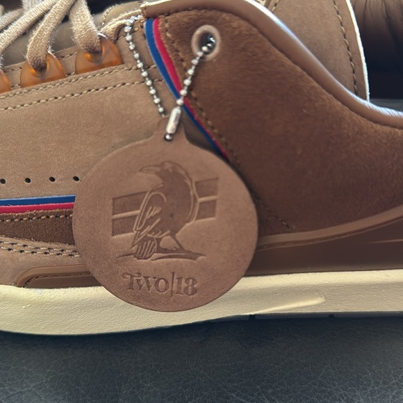 Jordan Men's Tan Sneakers - Picture 6 of 11